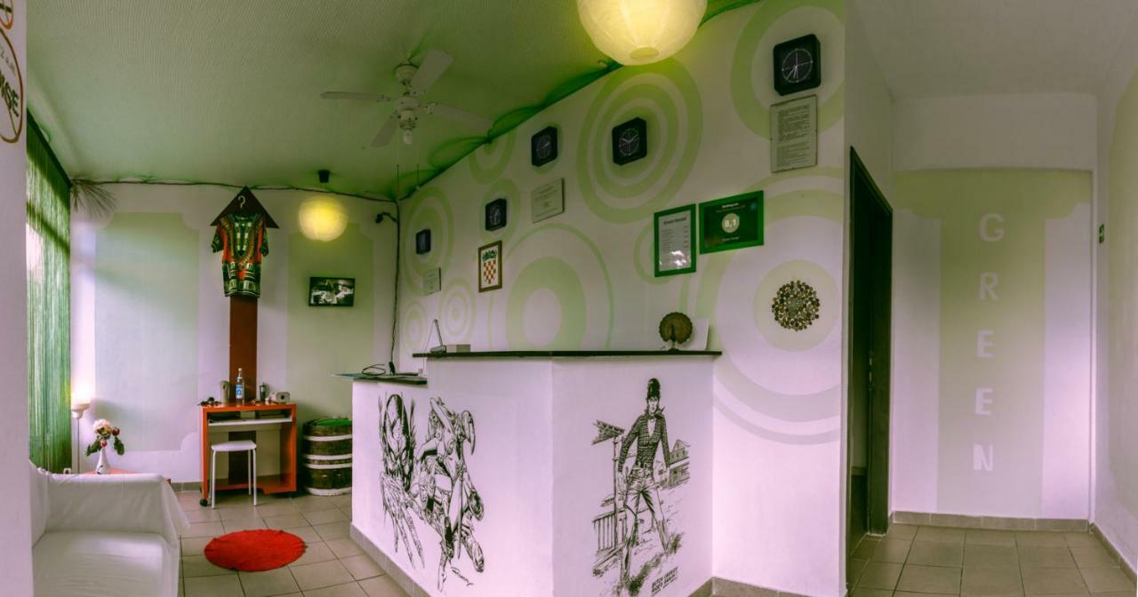 Green Hostel Zadar Exteriör bild